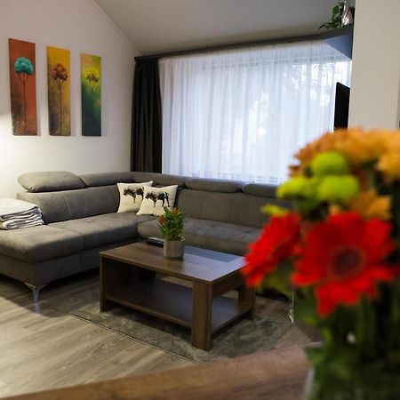 Ferienwohnung Kikelet Apartman Szombathely Exterior foto